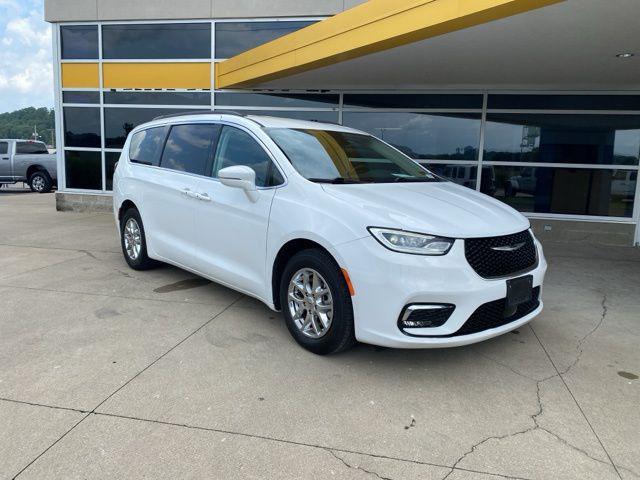 used 2022 Chrysler Pacifica car, priced at $23,119