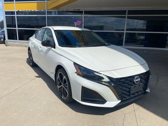 used 2023 Nissan Altima car, priced at $24,544
