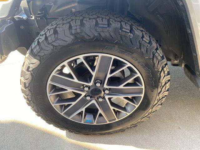 used 2024 Jeep Wrangler 4xe car, priced at $41,077