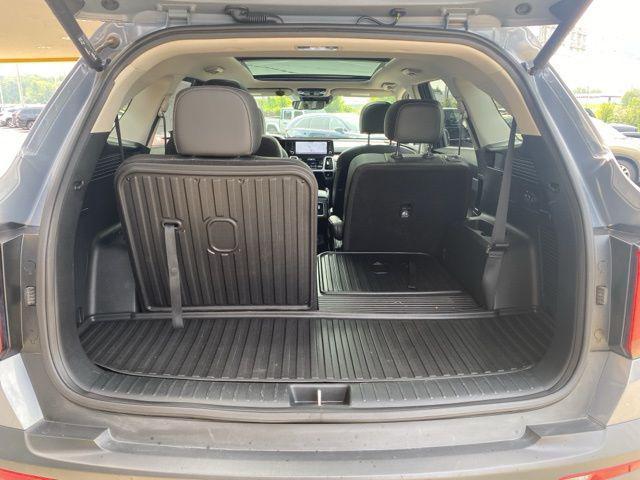 used 2022 Kia Sorento car, priced at $28,452