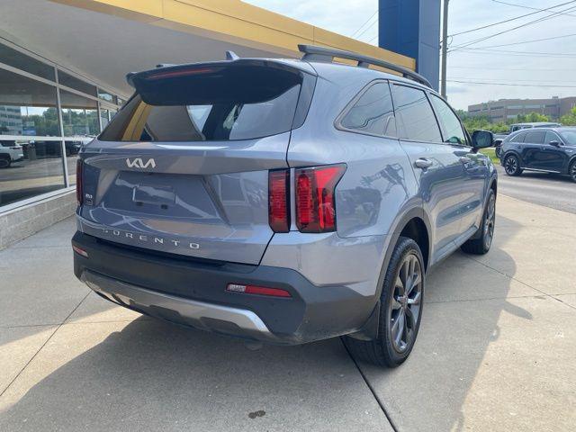 used 2022 Kia Sorento car, priced at $28,452