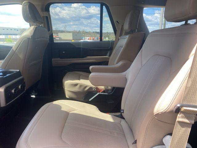 used 2023 Ford Expedition car, priced at $45,402