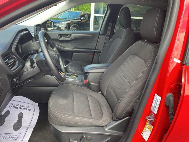 used 2024 Ford Escape car, priced at $20,276