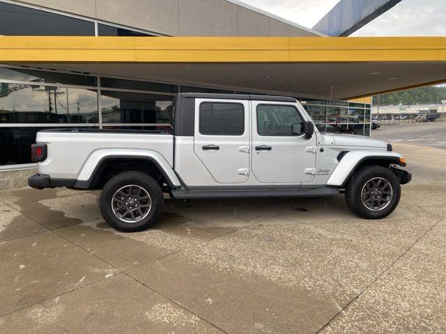 used 2023 Jeep Gladiator car, priced at $33,655