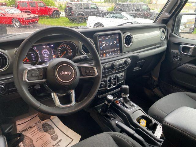 used 2023 Jeep Gladiator car, priced at $33,655