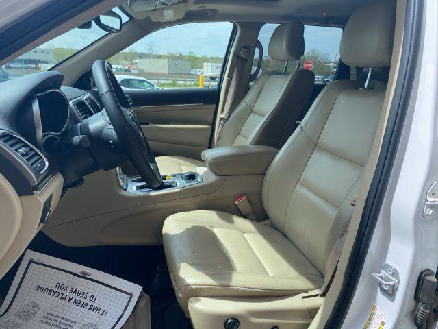 used 2018 Jeep Grand Cherokee car, priced at $19,256