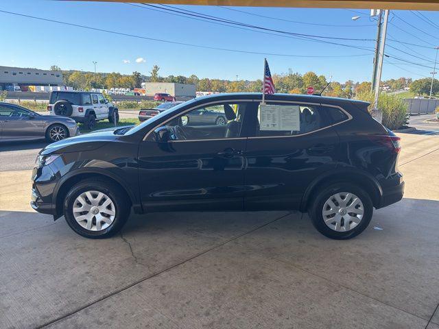 used 2020 Nissan Rogue Sport car, priced at $16,281