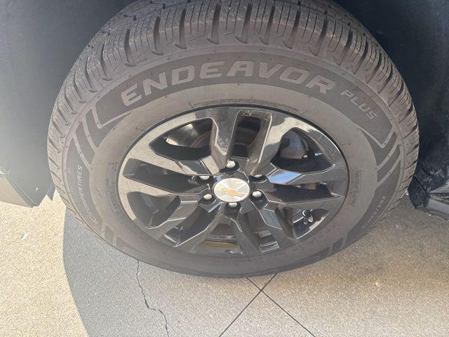 used 2022 Chevrolet Suburban car, priced at $41,075