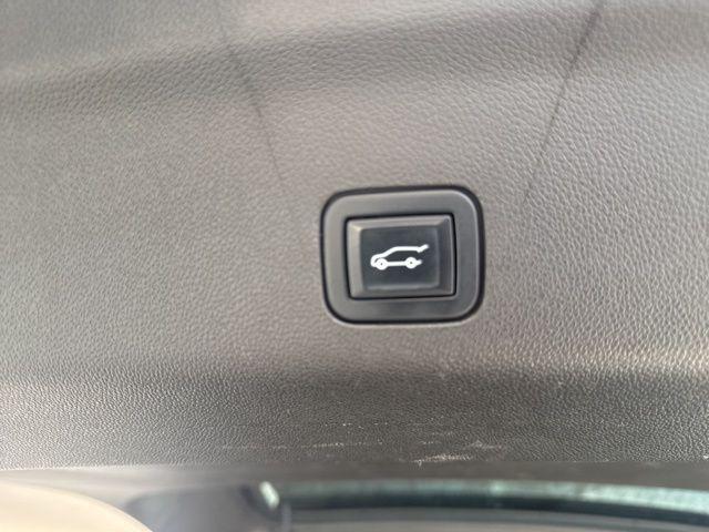 used 2022 Chevrolet Suburban car, priced at $41,075