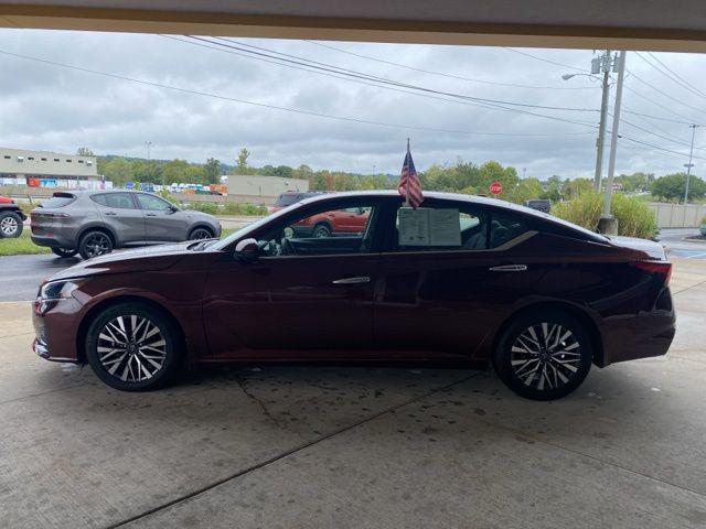 used 2023 Nissan Altima car, priced at $22,413