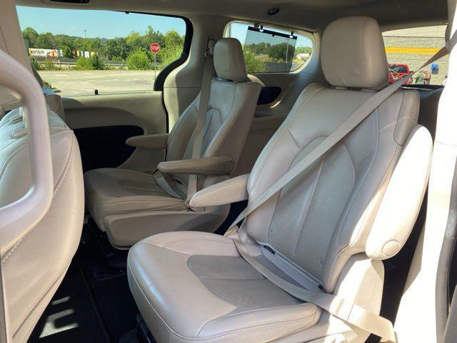 used 2021 Chrysler Pacifica Hybrid car, priced at $24,475