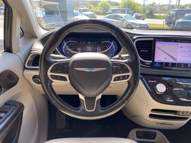 used 2021 Chrysler Pacifica Hybrid car, priced at $24,475