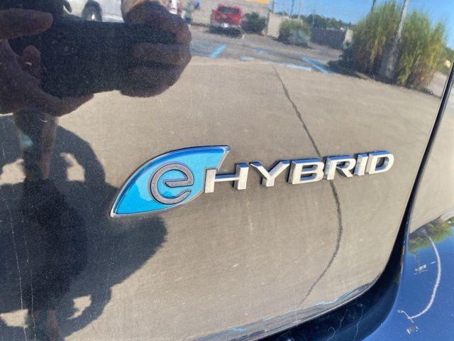 used 2021 Chrysler Pacifica Hybrid car, priced at $24,475