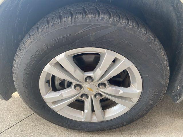 used 2015 Chevrolet Equinox car, priced at $9,999