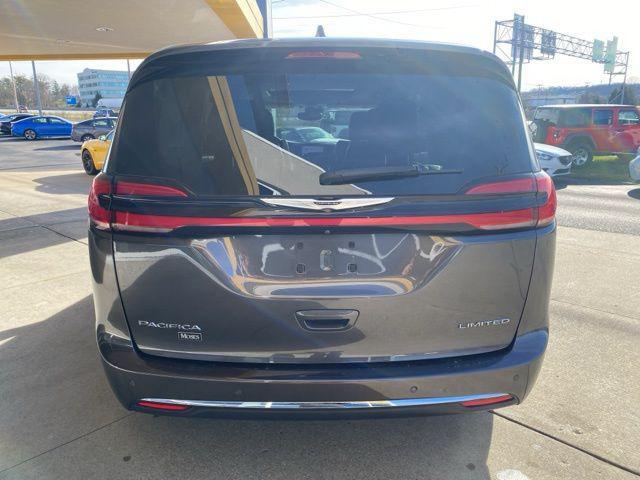 used 2022 Chrysler Pacifica car, priced at $23,964