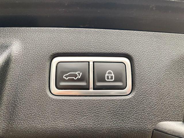 used 2021 Kia Sorento car, priced at $26,487