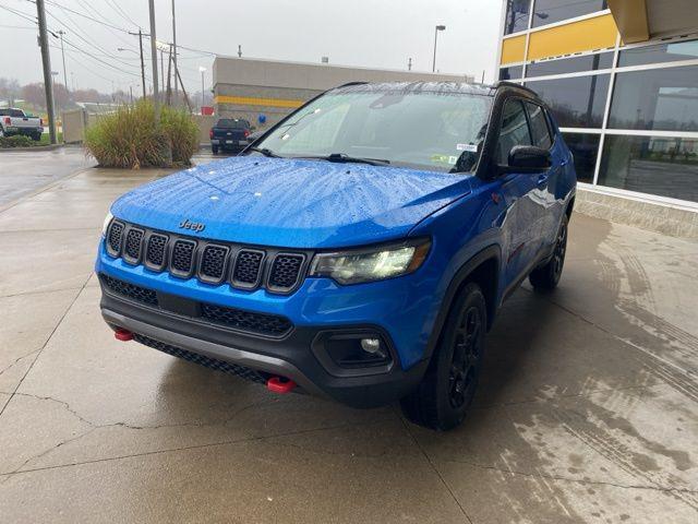 used 2024 Jeep Compass car, priced at $29,032