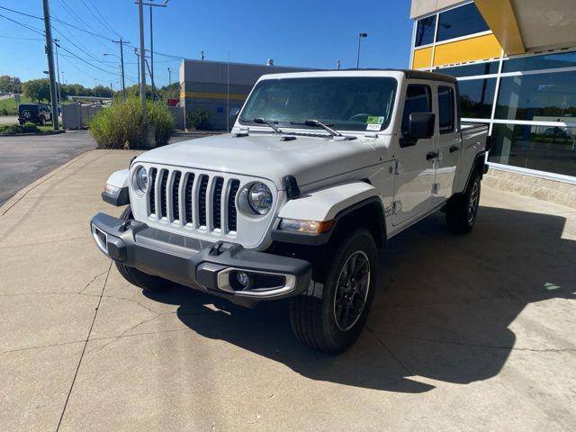 used 2023 Jeep Gladiator car, priced at $33,630