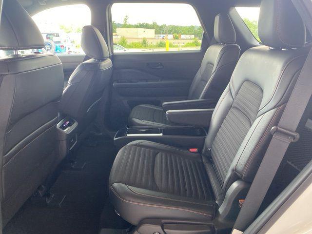 used 2024 Nissan Pathfinder car, priced at $37,117