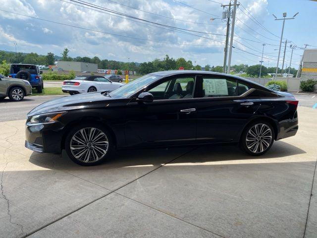 used 2023 Nissan Altima car, priced at $21,762