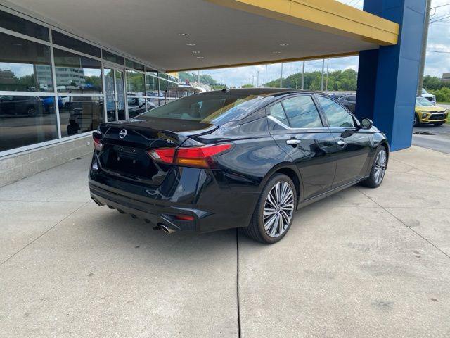used 2023 Nissan Altima car, priced at $21,762