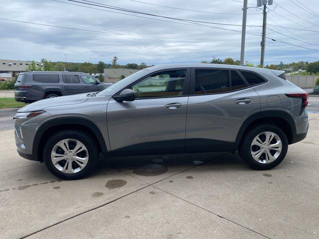 used 2024 Chevrolet Trax car, priced at $21,102