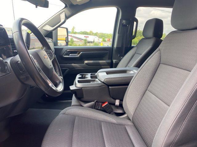 used 2024 Chevrolet Silverado 2500 car, priced at $52,260