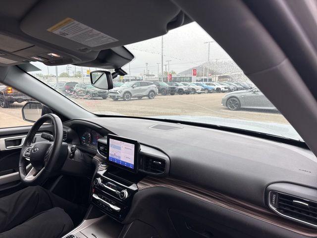 used 2023 Ford Explorer car, priced at $31,089