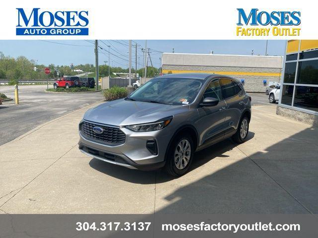 used 2024 Ford Escape car, priced at $25,786