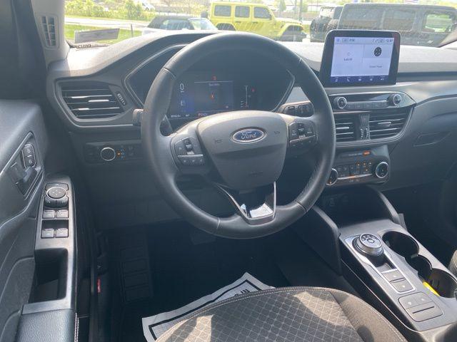 used 2024 Ford Escape car, priced at $25,786