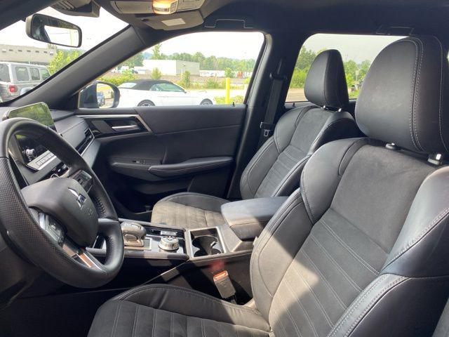 used 2023 Mitsubishi Outlander car, priced at $25,989
