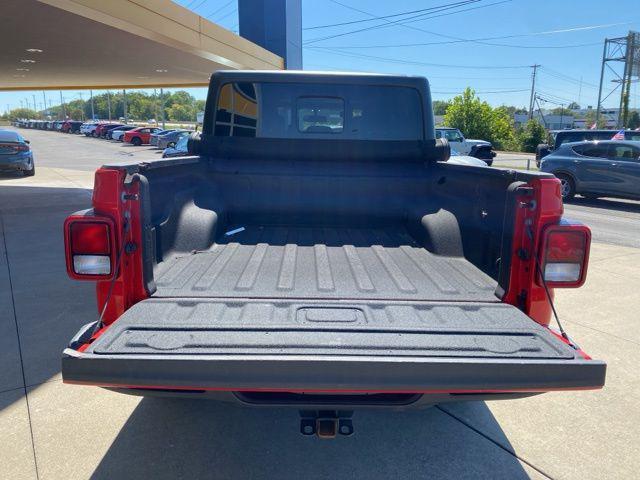 used 2022 Jeep Gladiator car, priced at $30,303