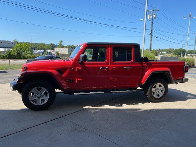 used 2022 Jeep Gladiator car, priced at $30,303