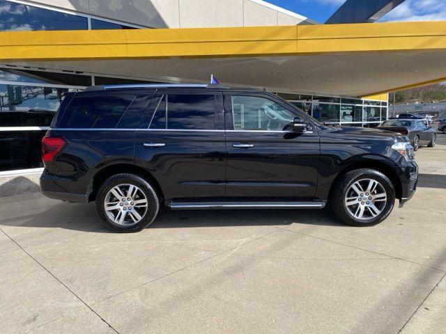 used 2022 Ford Expedition car, priced at $41,988