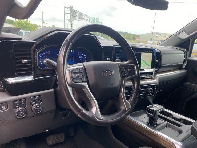used 2022 Chevrolet Silverado 1500 car, priced at $42,999