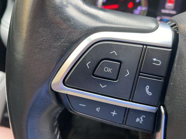 used 2021 Toyota Highlander car, priced at $24,898