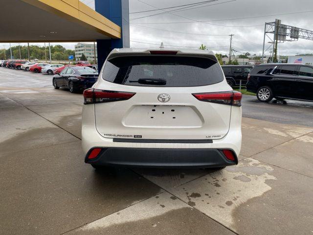 used 2021 Toyota Highlander car, priced at $24,898