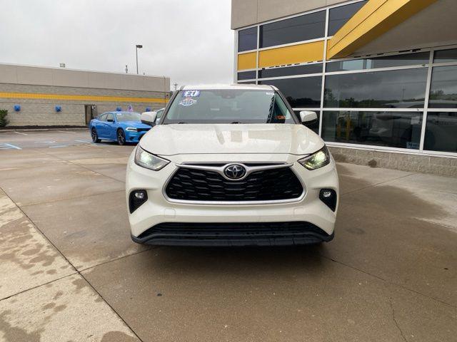 used 2021 Toyota Highlander car, priced at $24,898