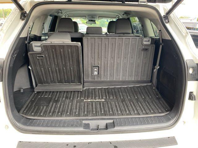 used 2021 Toyota Highlander car, priced at $24,898