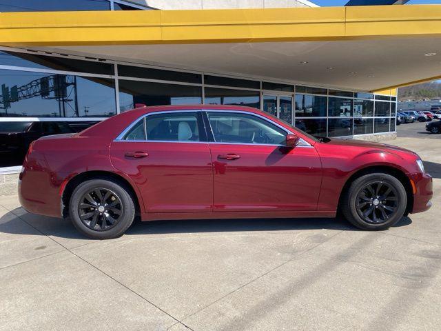 used 2022 Chrysler 300 car, priced at $20,977