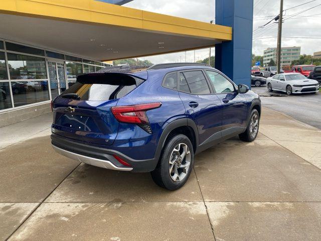 used 2024 Chevrolet Trax car, priced at $19,284