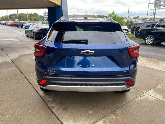 used 2024 Chevrolet Trax car, priced at $19,284