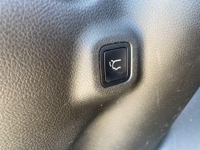 used 2022 Jeep Compass car, priced at $23,714