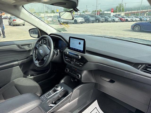 used 2024 Ford Escape car, priced at $25,226