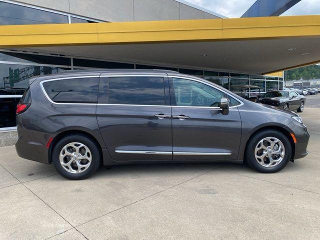 used 2022 Chrysler Pacifica car, priced at $24,632