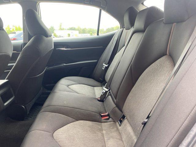 used 2019 Toyota Camry Hybrid car, priced at $17,590