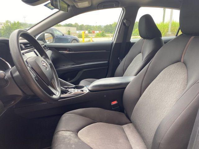 used 2019 Toyota Camry Hybrid car, priced at $17,590