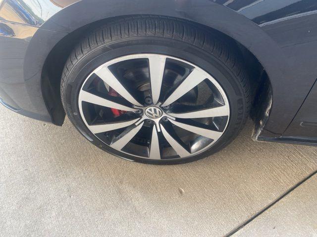 used 2018 Volkswagen Passat car, priced at $15,304