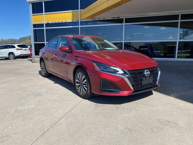 used 2023 Nissan Altima car, priced at $22,244
