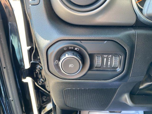 used 2022 Jeep Wrangler Unlimited car, priced at $31,753